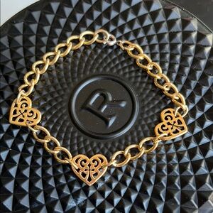 Stunning Estate Vintage Gold plated Heart Chain Bracelet 8”